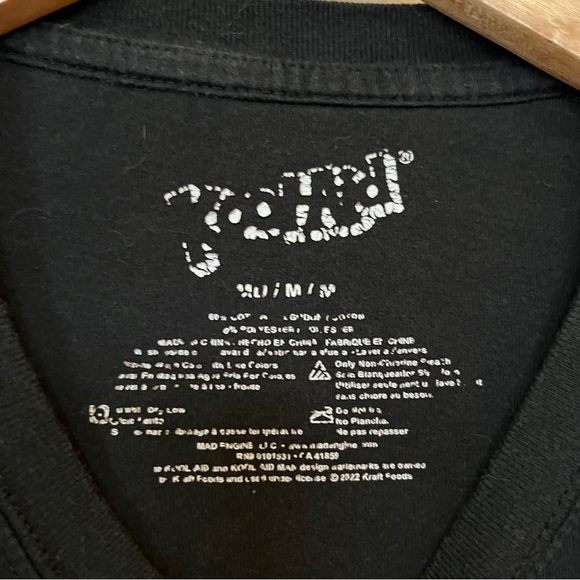 KOOL AID Man Retro Unisex Grunge Short Sleeve Graphic Tee MEDIUM - Picture 4 of 4